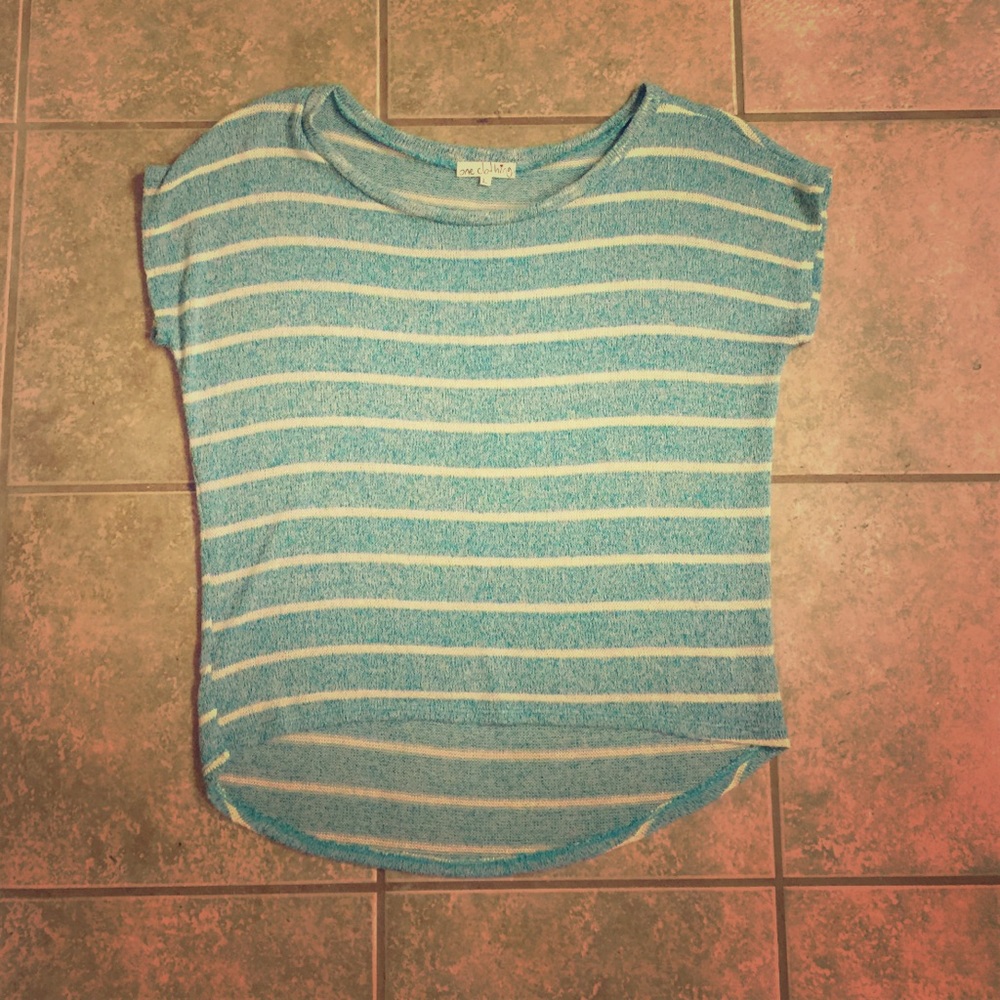 Bright Turquoise Top